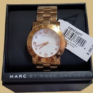 Marc by Marc Jacobs Amy MBM3077 Rose Gold Plated Watch